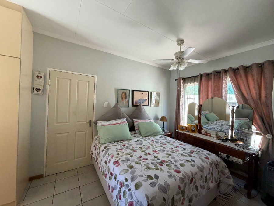3 Bedroom Property for Sale in Upington Rural Northern Cape